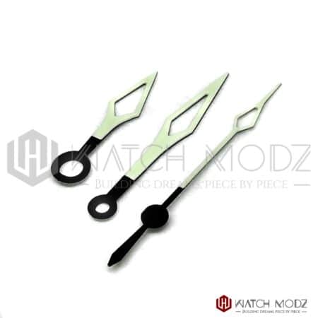 NH35 Hands: Skeleton Kunai